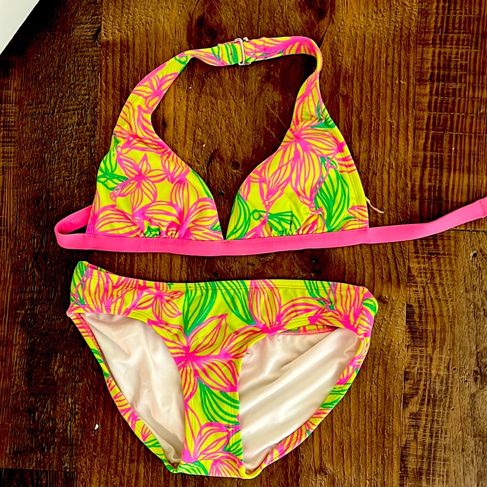 Lilly pulitzer size 4 bikini